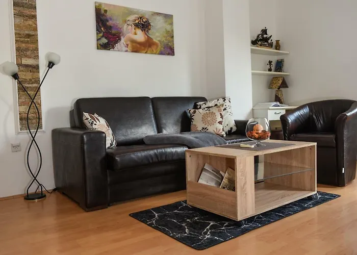 Victoria - Excellent Choice - Near Center * Skopje